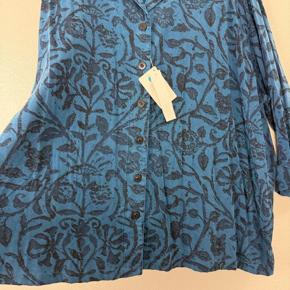 Tianello Floral Top Womens 2X Blue Button Up Shirt Tencel Artsy Boho NWT - Picture 3 of 11